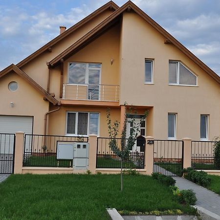 Maros Vendeghaz Hotel Mórahalom Exterior foto