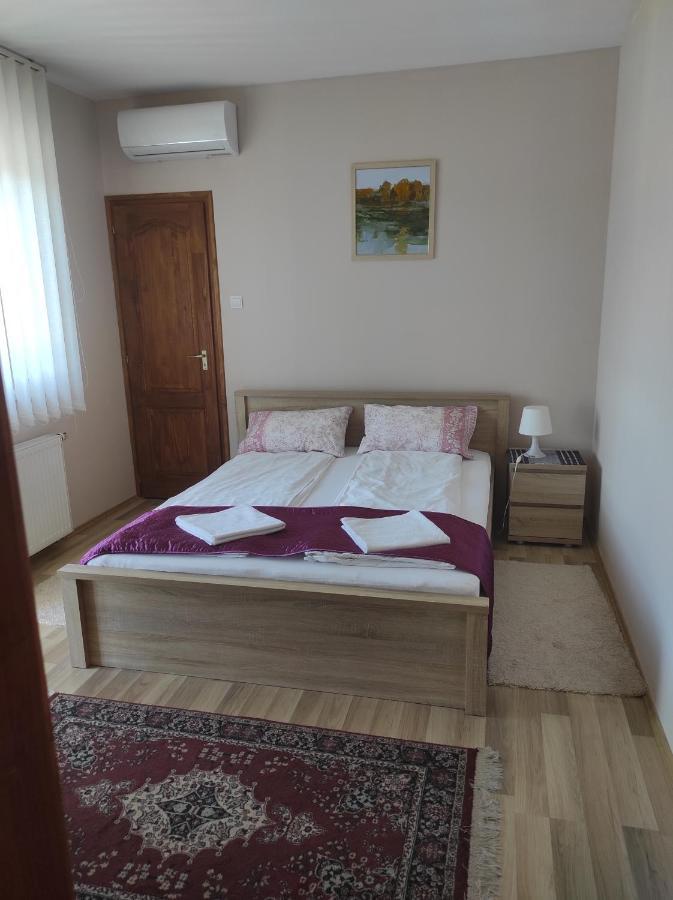 Maros Vendeghaz Hotel Mórahalom Exterior foto